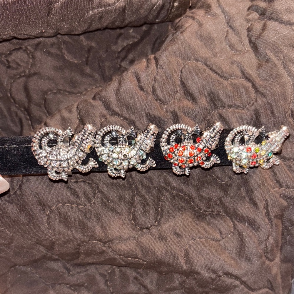 Set of 4 Elegant Alligator Adjustable Rings
